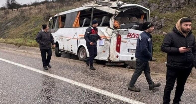 Feci kaza… İşçileri taşıyan servis aracı devrildi: 4’ü ağır 26 yaralı