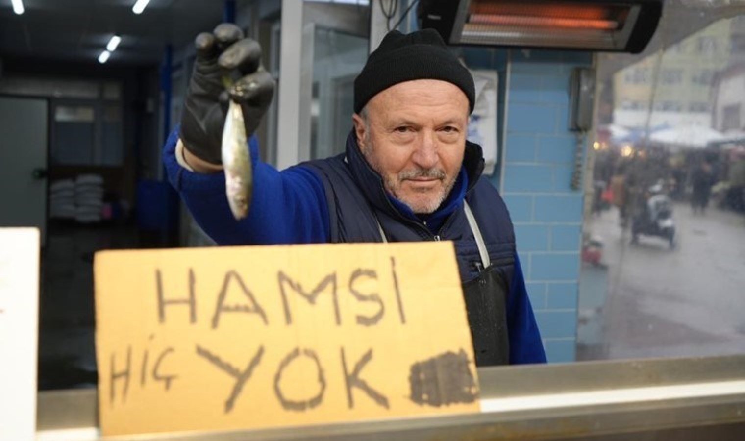 Hamsinin yokluğu fiyatları yükseltti! Kilosu 200 lira oldu…