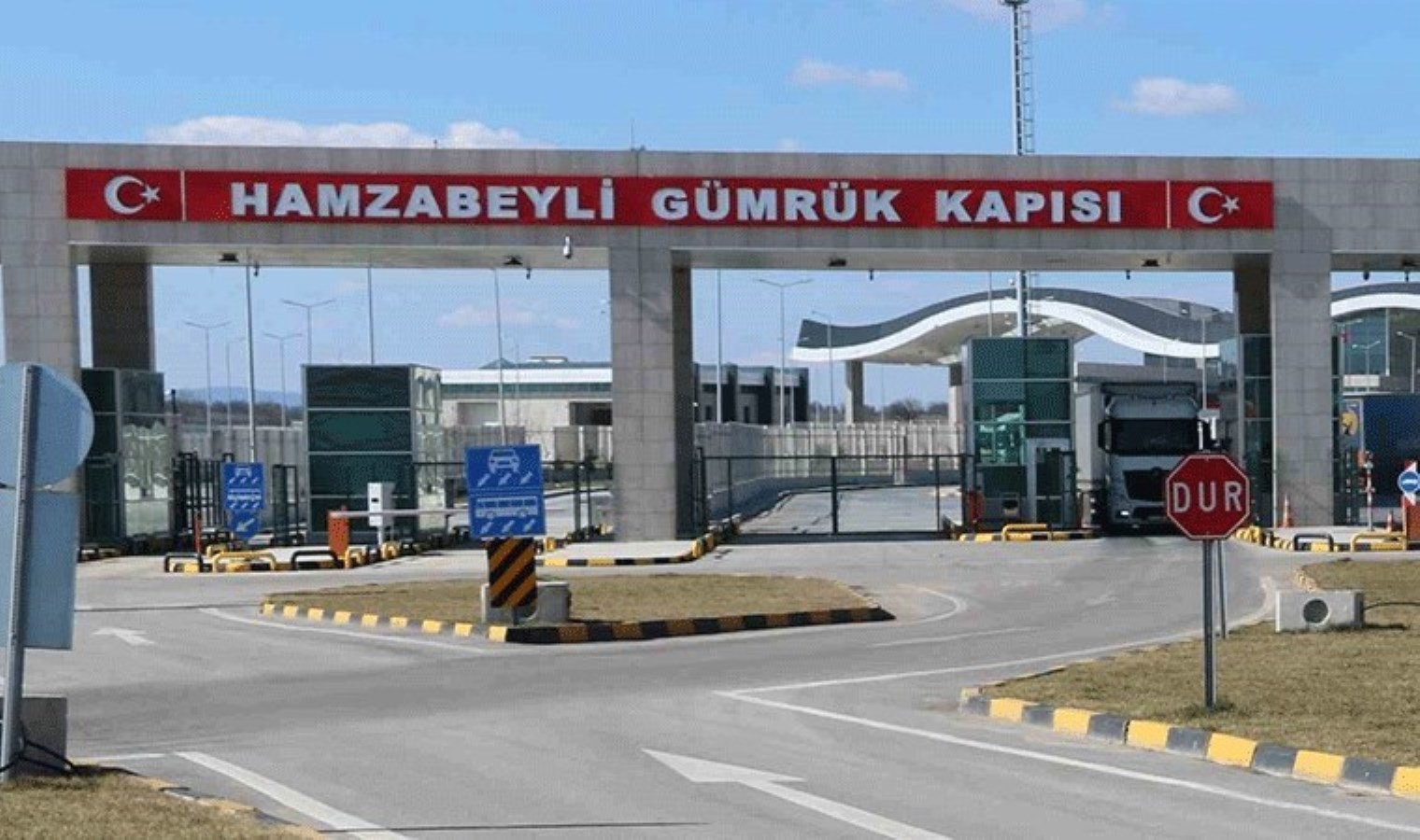 Hayvan ilacı dedi, kilolarca esrar çıktı!