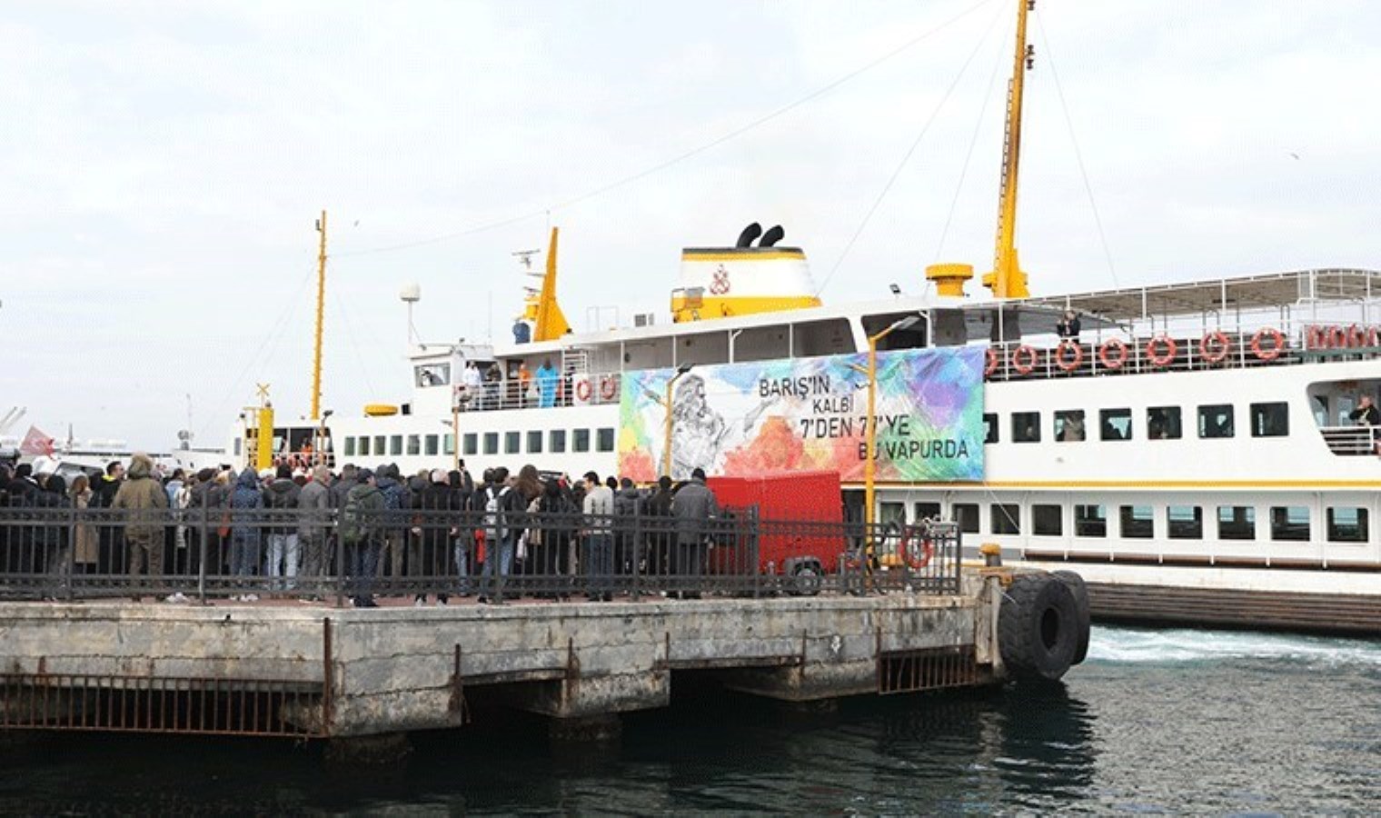 İBB Şehir Hatları’ndan Barış Manço için özel sefer