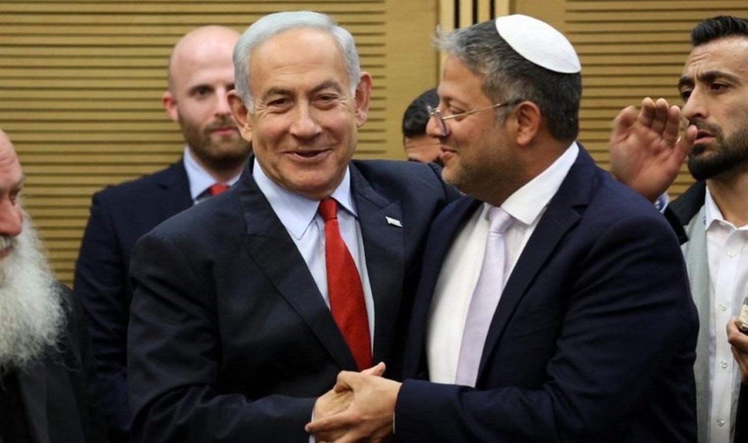 İsrailli eski bakan, Netanyahu’yu hedef aldı: Alay konusu haline geldi