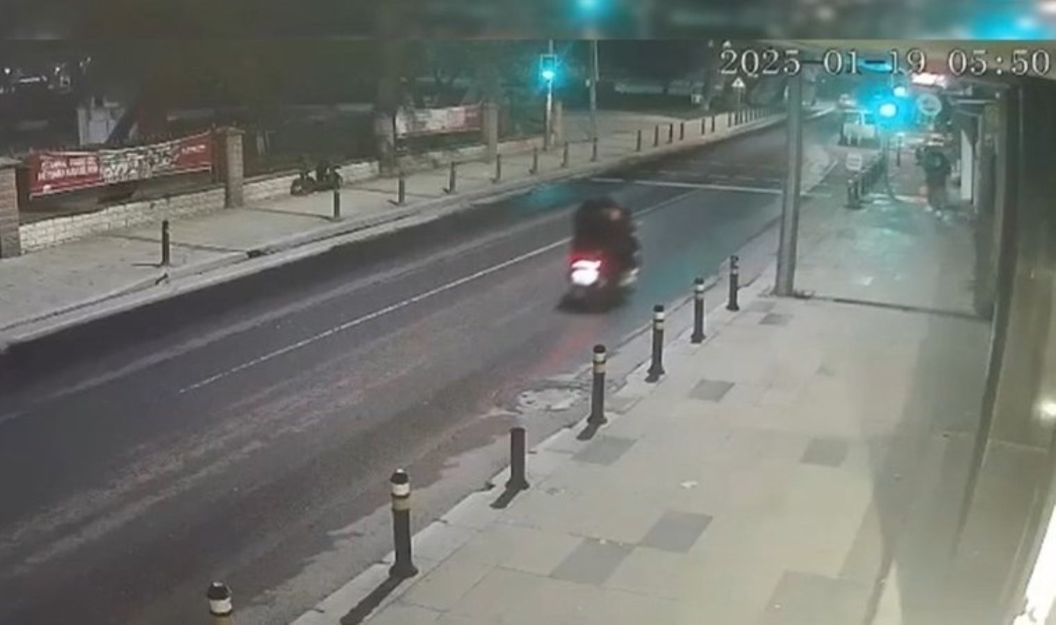 İstanbul Fatih’te iş yerine silahlı saldırı: 3 kişi yakayı ele verdi!