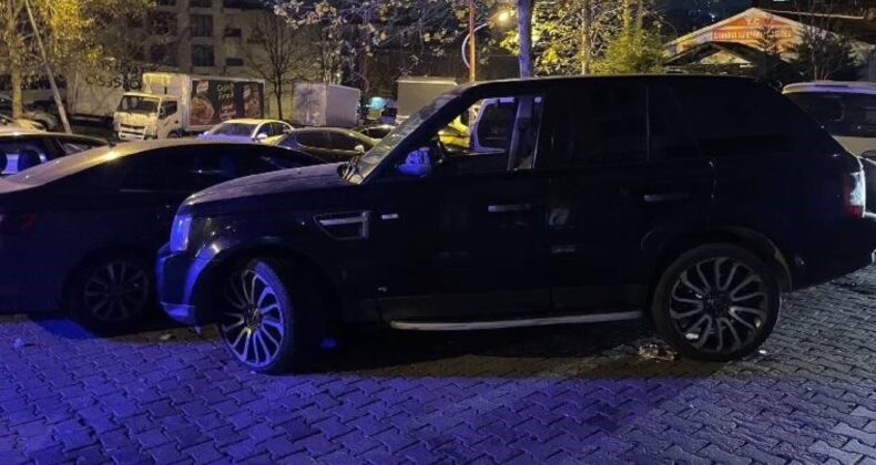 İstanbul’da seyir halindeki otomobile kurşun yağmuru!