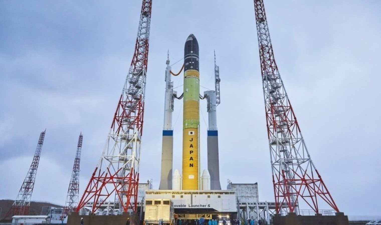 Japonya, H3 roketini başarıyla fırlattı