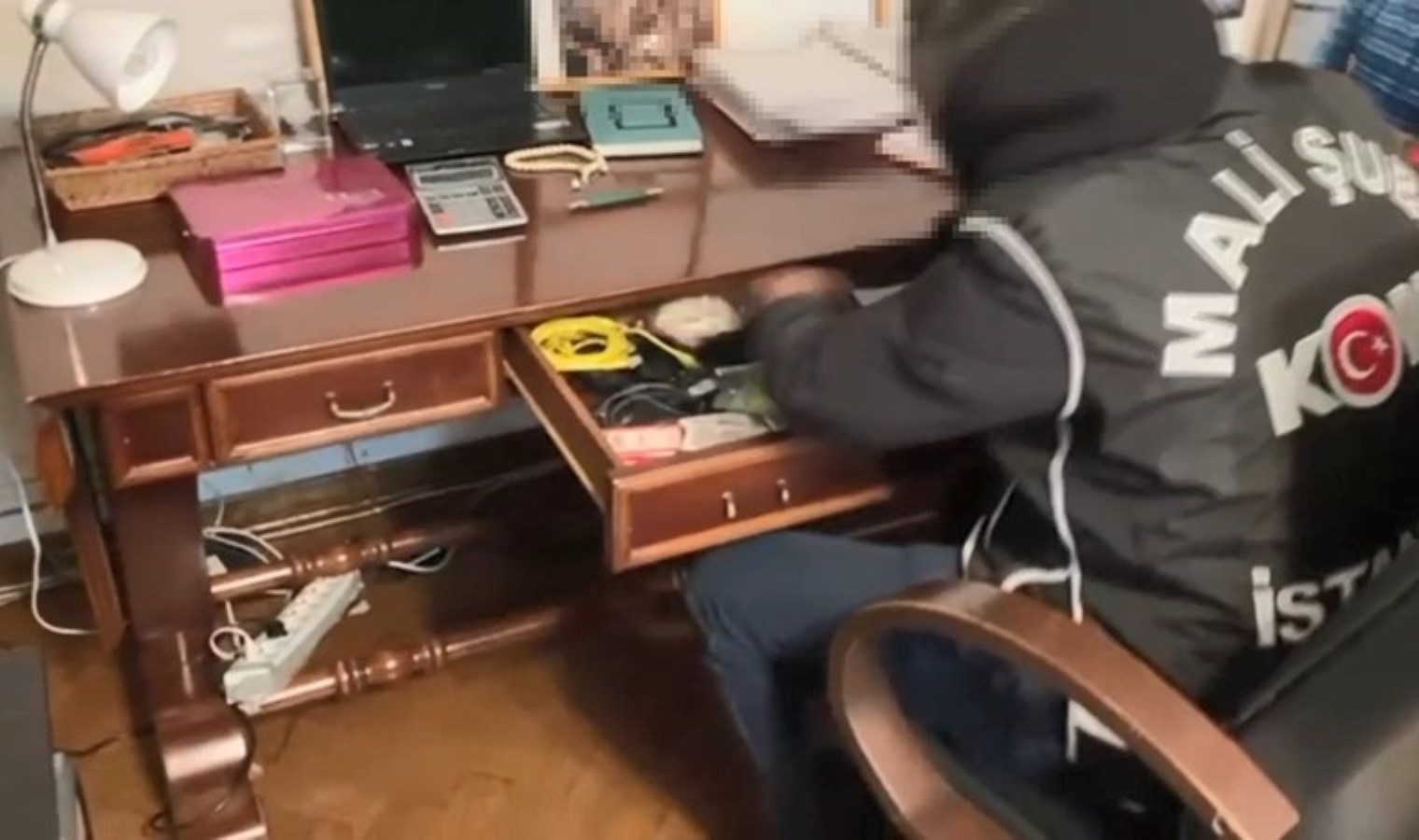 Kapalıçarşı’da ‘kara para’ aklayanlara operasyon: 37 gözaltı