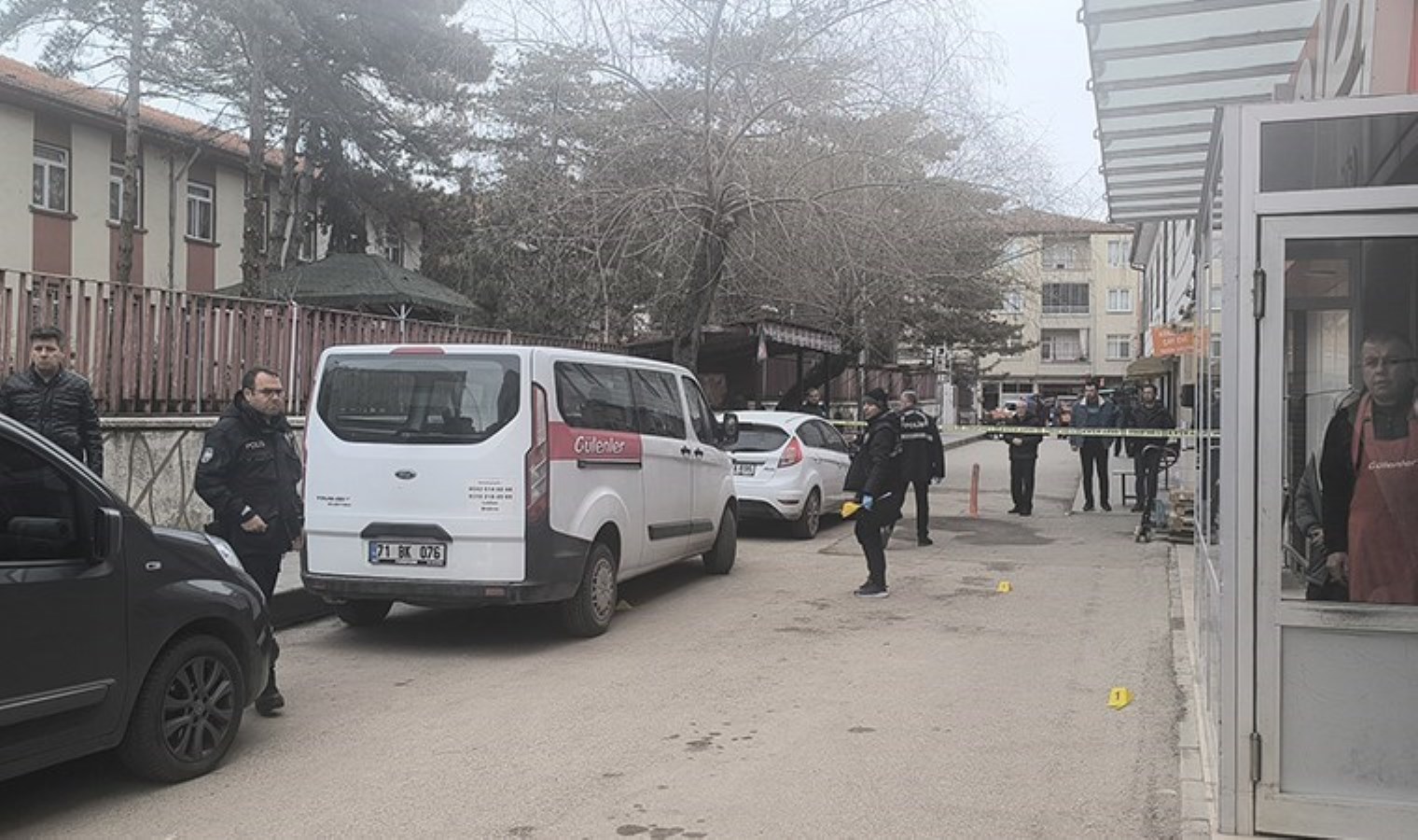 Kırıkkale’de dehşet! Husumetlilerinin silahlı saldırısında yaralandı: Gözaltılar var…