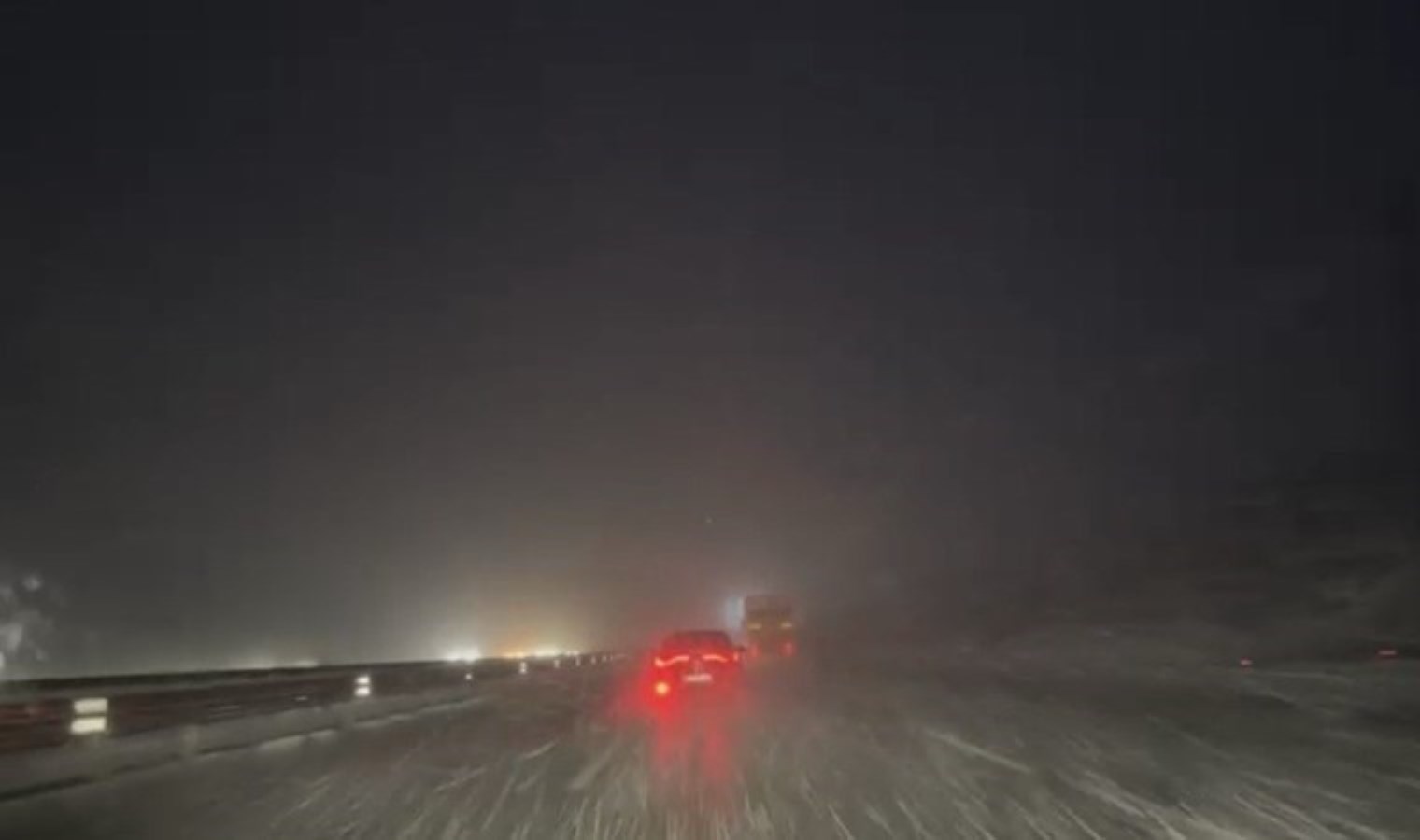 Kuzey Marmara Otoyolu’nda kar yağışı