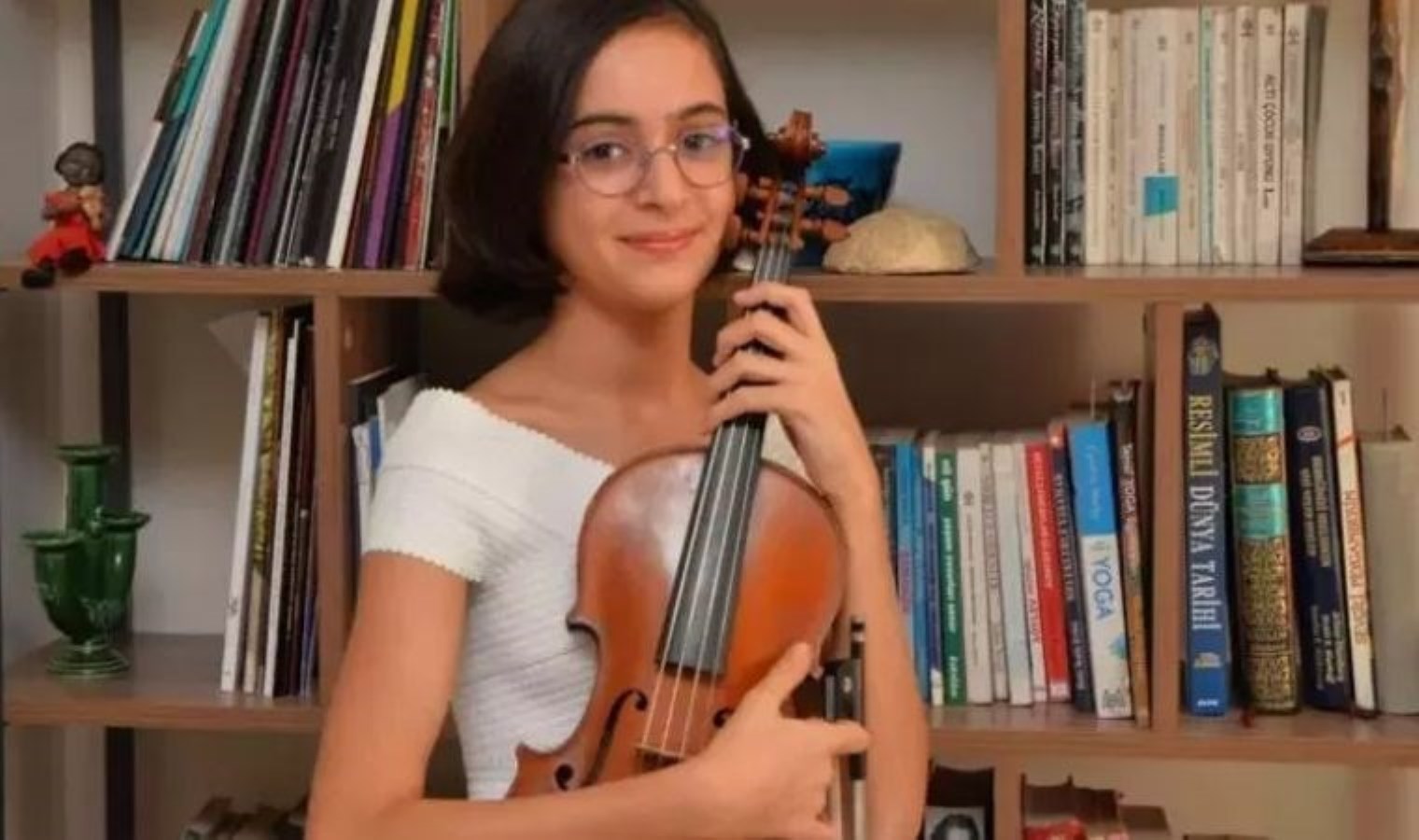 Laçin Akyol kimdir, kaç yaşında? Genç kemancı Laçin Akyol neden öldü?