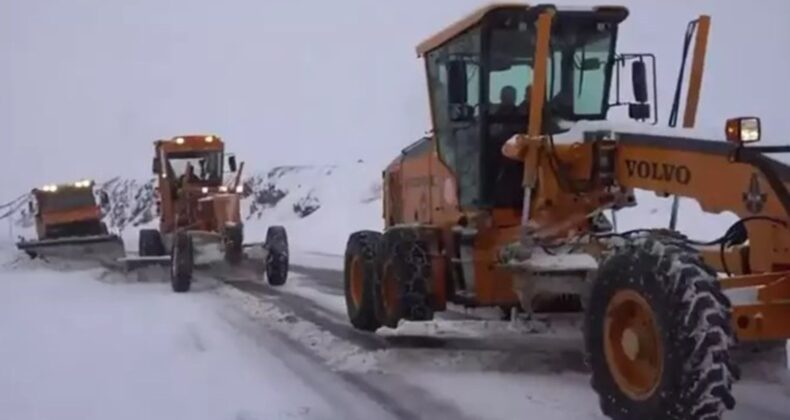 Malatya’da ‘kar’ esareti: 102 kırsal mahalle yolu kapandı