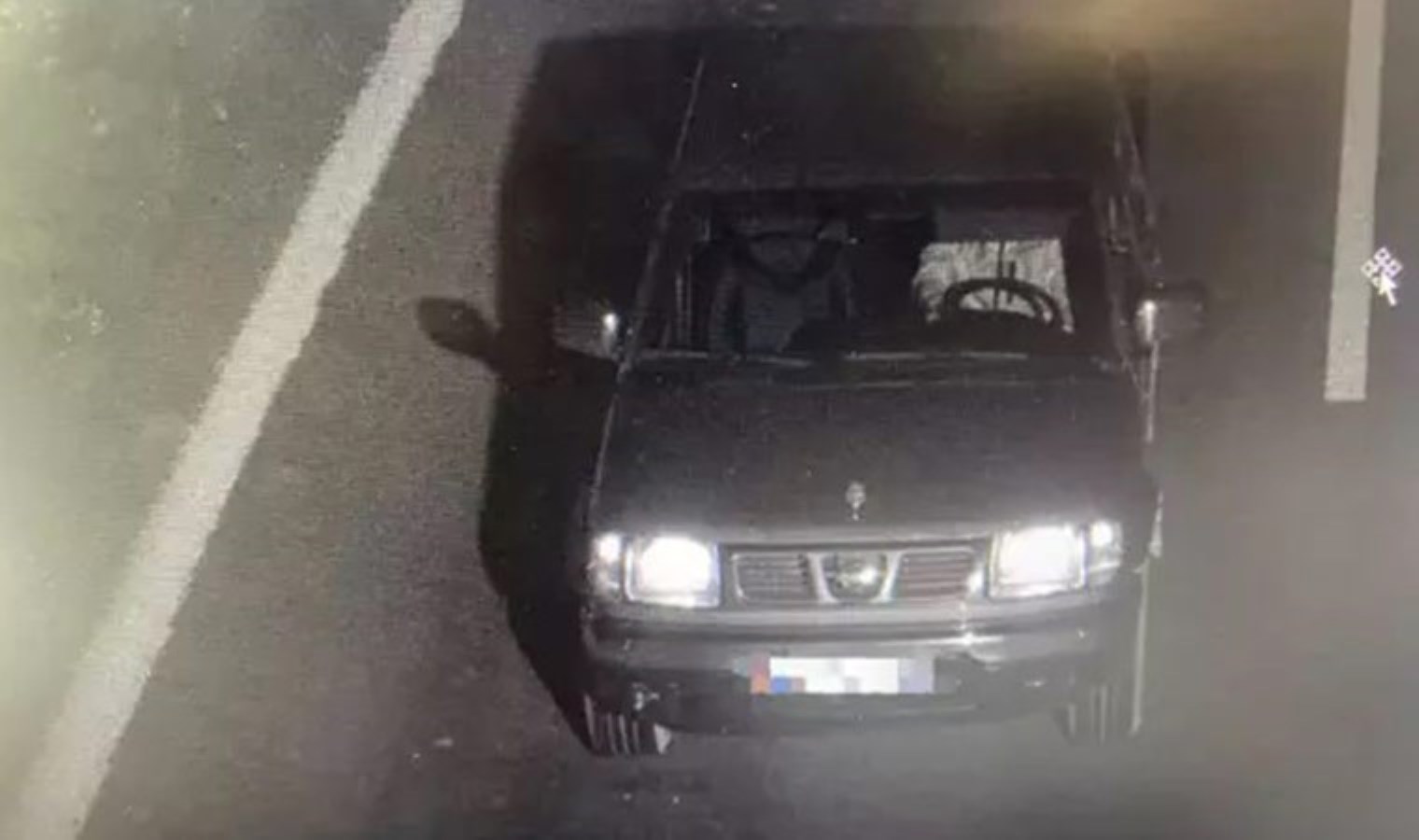 Mersin’de hastane otoparkından ‘kamyonet’ hırsızlığı: Yakayı ele verdi!