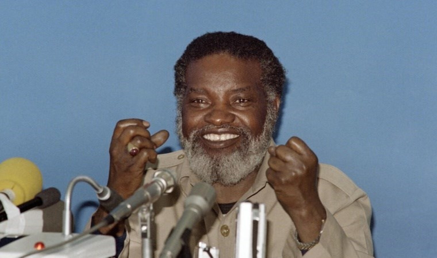 Namibya’nın kurucu lideri Sam Nujoma hayatını kaybetti