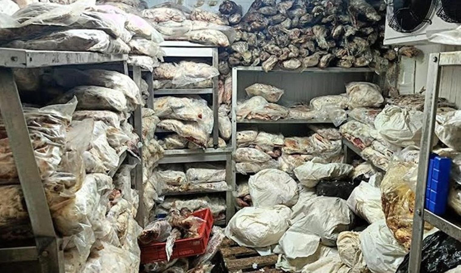 O ilde sağlık skandalı! Yurttaşlara yedireceklerdi: Tam 2,8 ton…