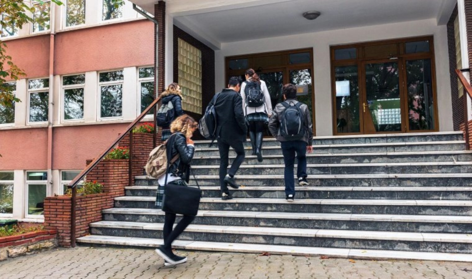 Özel okullar fiyat artışlarını savundu: ‘Velilerimiz pahalı buluyorsa, kayıt özgürlükleri var’