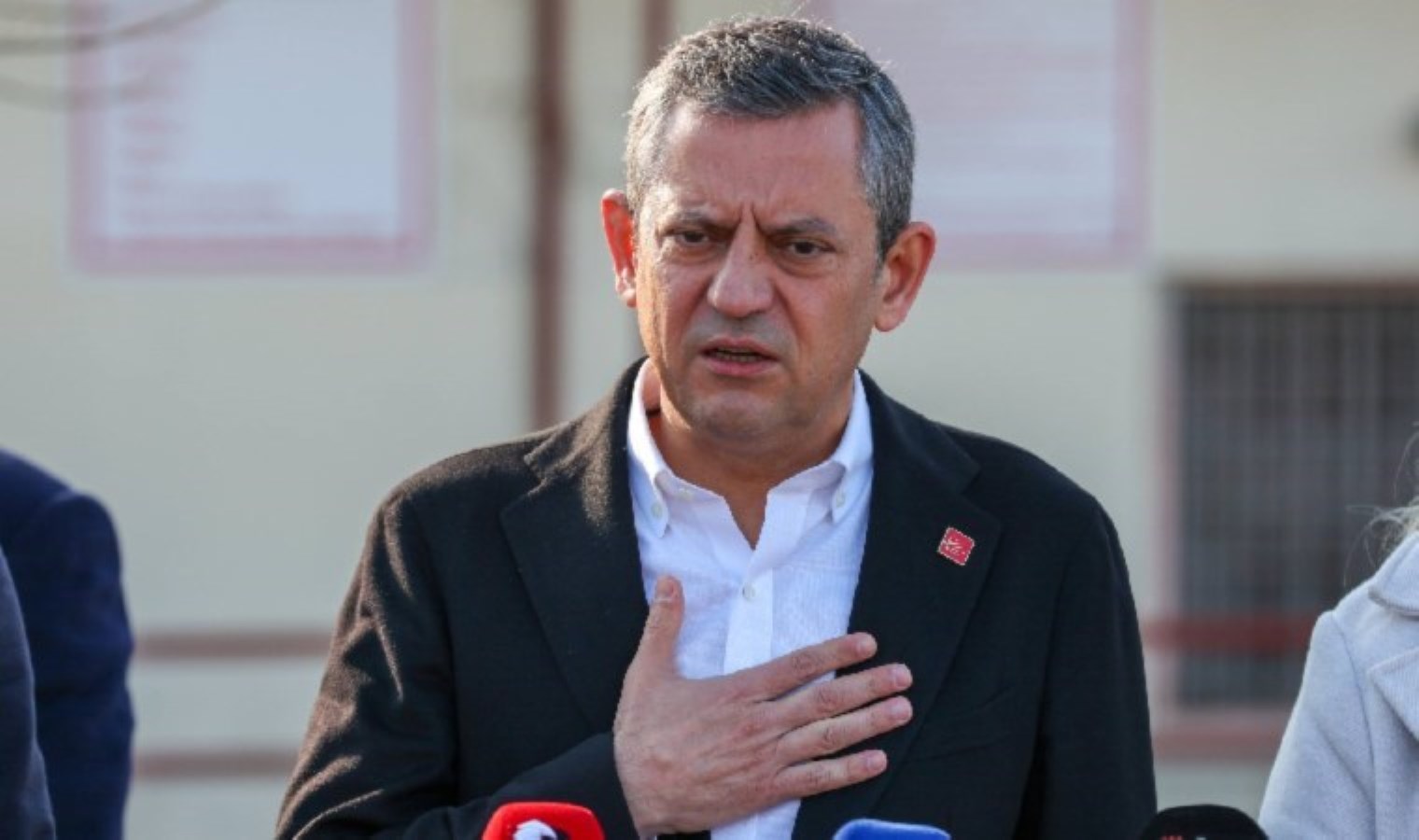 Özgür Özel’den Erdoğan’a… ‘İktidarı devretmeye hazırlansın’