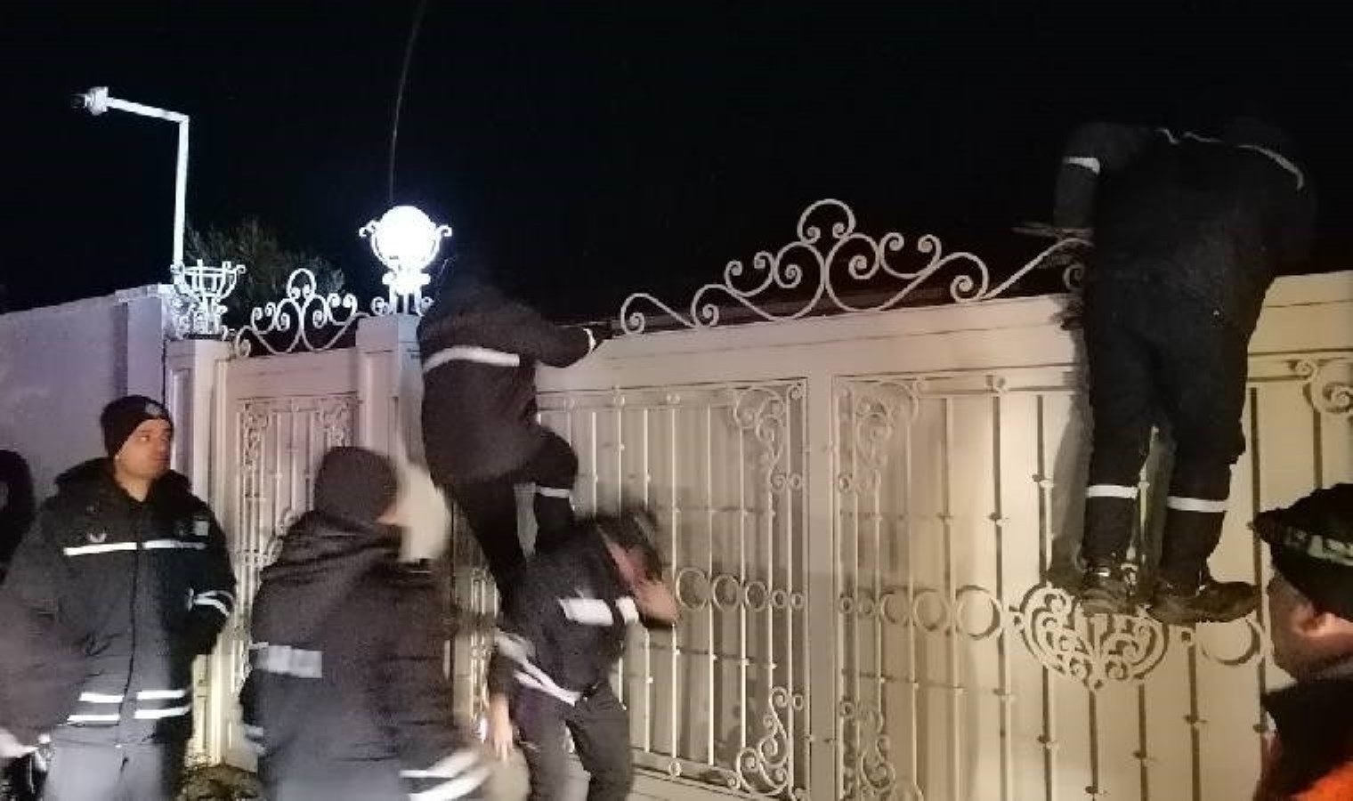 Sakarya’daki kaçak tatil köyü için mahkemeden yıkım kararı!