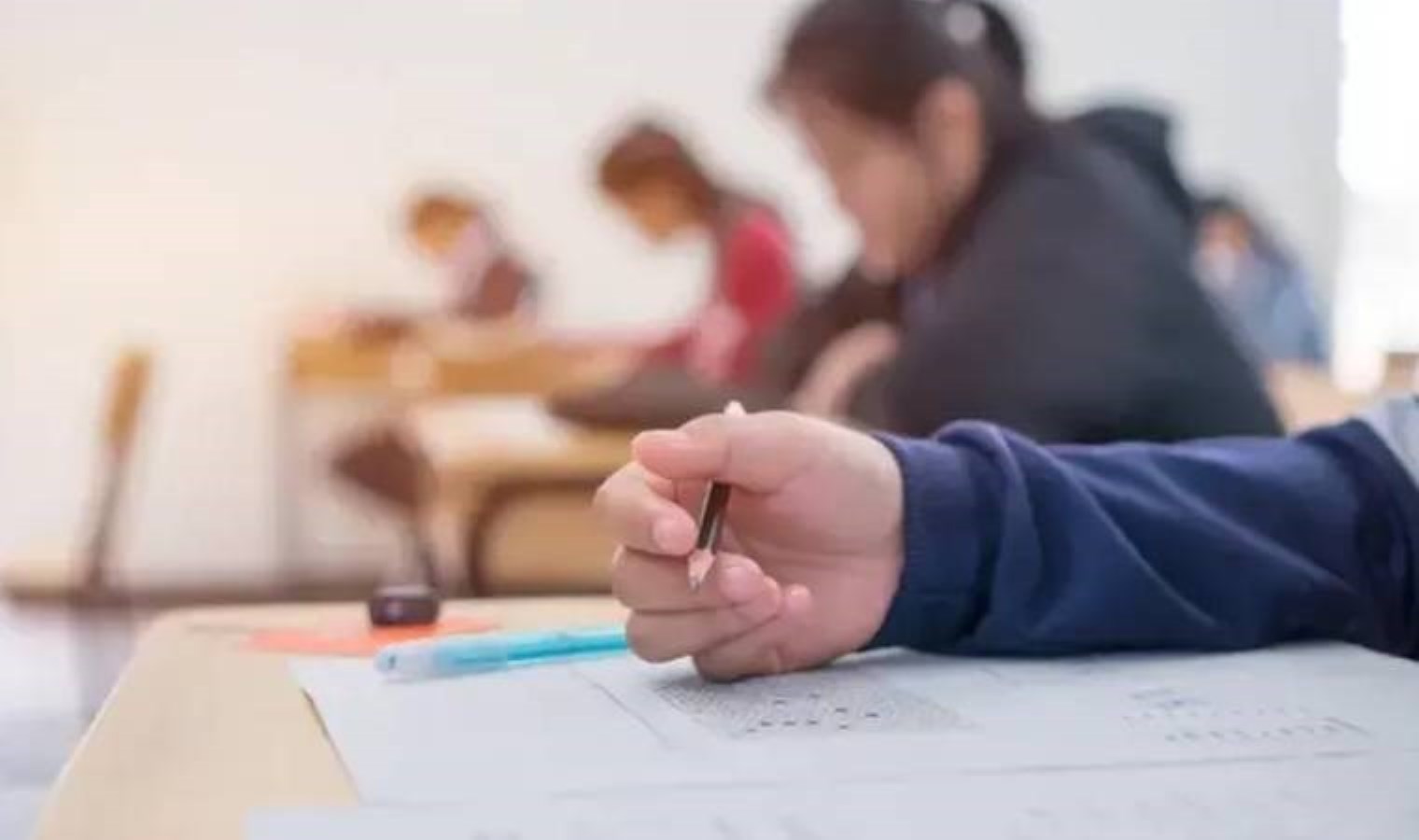 Sorular sızdı, sınavlar iptal edildi! Milli Eğitim Bakanlığı’ndan açıklama geldi