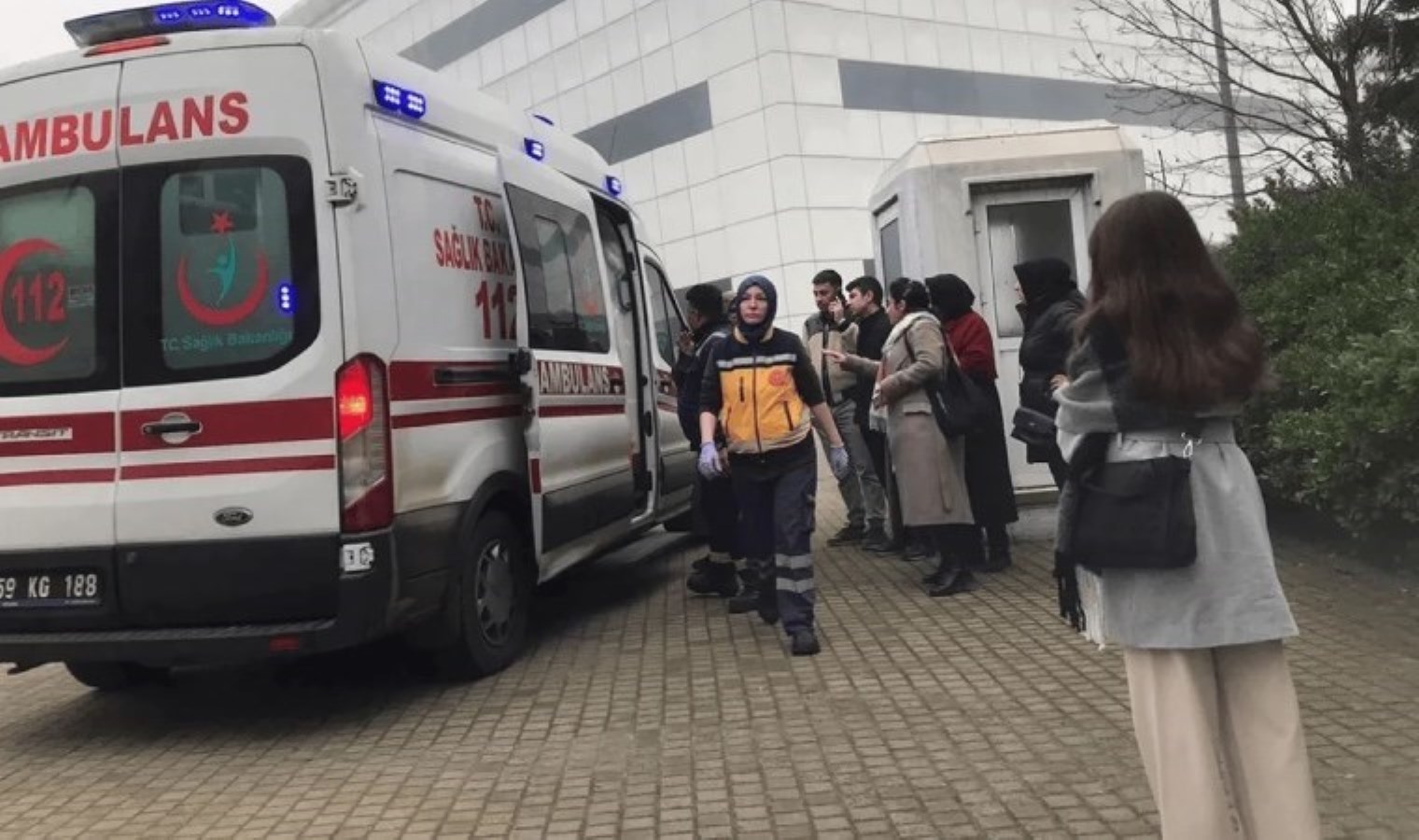 Tekirdağ’daki ilaç fabrikasında patlama: Sesten etkilenen 3 işçi hastaneye kaldırıldı