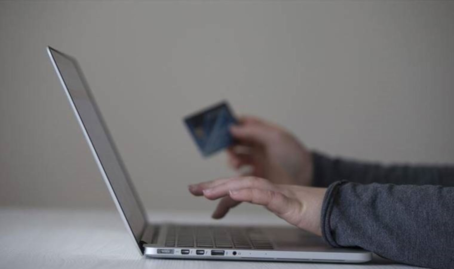 Ticaret Bakanlığı’ndan internet alışverişlerinde “cayma hakkı” iddialarına açıklama