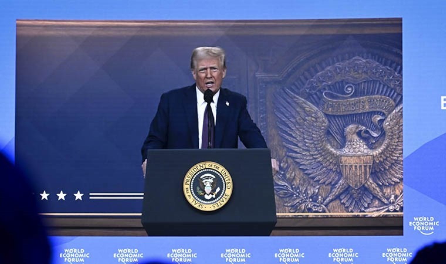 Trump Davos’ta konuştu: ‘Faizler tüm dünyada düşmeli’