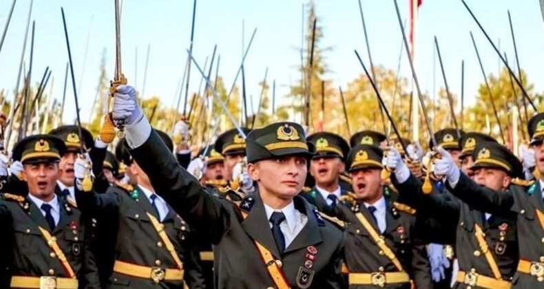 TSK’dan ihracı istenen teğmenler YDK’da bugün savunma yapacak, Kurul’a iki hukuki mütalaa sunuldu