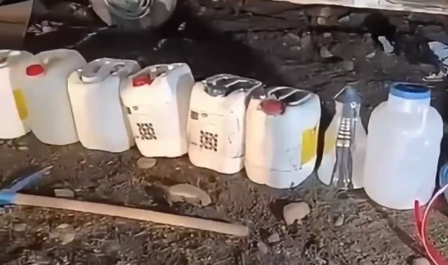 Yerlikaya’dan ‘Narkokapan-11’ açıklaması: 375 litre sıvı metamfetamin yakalandı!