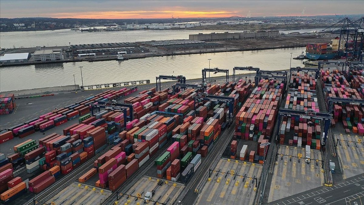 ABD’nin tarifeyi artırdığı ülkelerle 14 trilyon ithalatı var