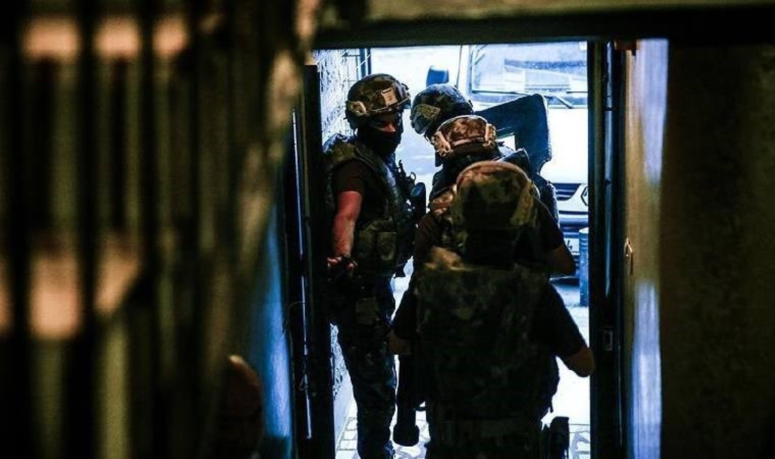 Adana’da uyuşturucu operasyonu: 50 şüpheli tutuklandı!