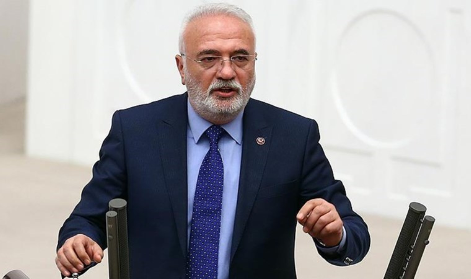 AKP’li Elitaş’tan ‘asgari ücret’ yorumu: ’10 bin liralık zam enflasyona yol açar, mutsuzluk yaşatır’