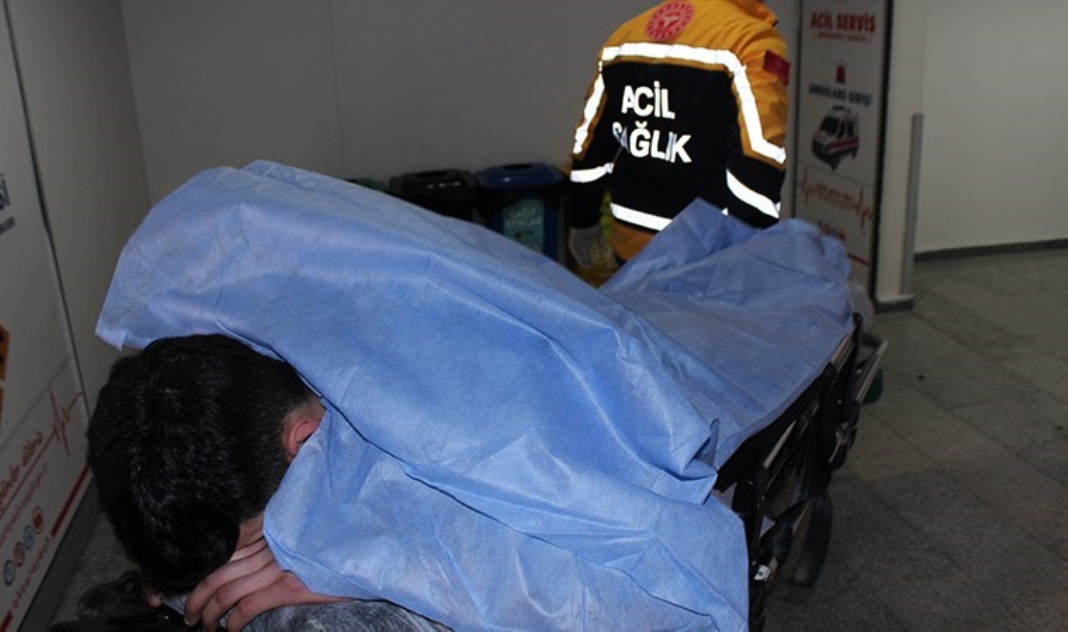 Aksaray’da ‘yan baktın’ tartışmasında kan aktı: 15 yaşındaki çocuk bıçaklandı