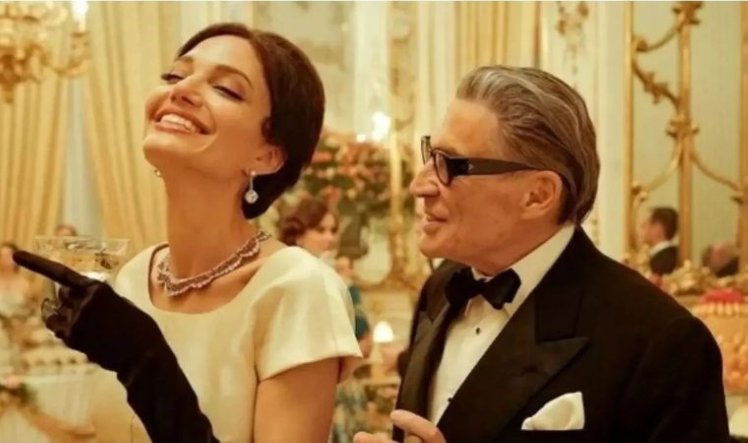 Angelina Jolie ve Haluk Bilginer’in başrolde olduğu ‘Maria’ filmi vizyona giriyor!