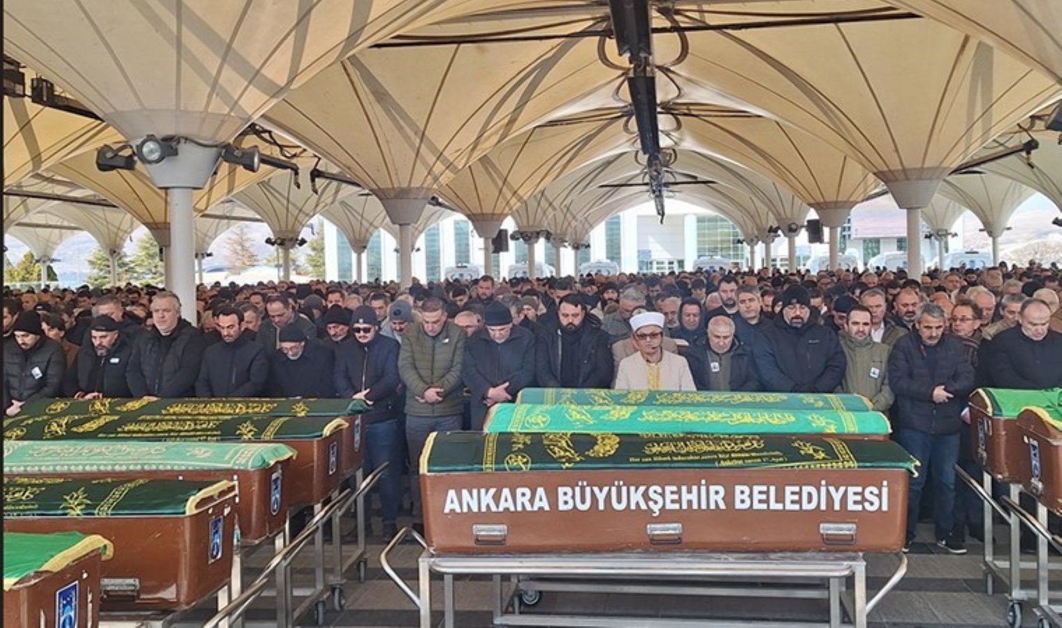 Ankara’da gazdan zehirlenen aynı aileden 3 kişi, toprağa verildi