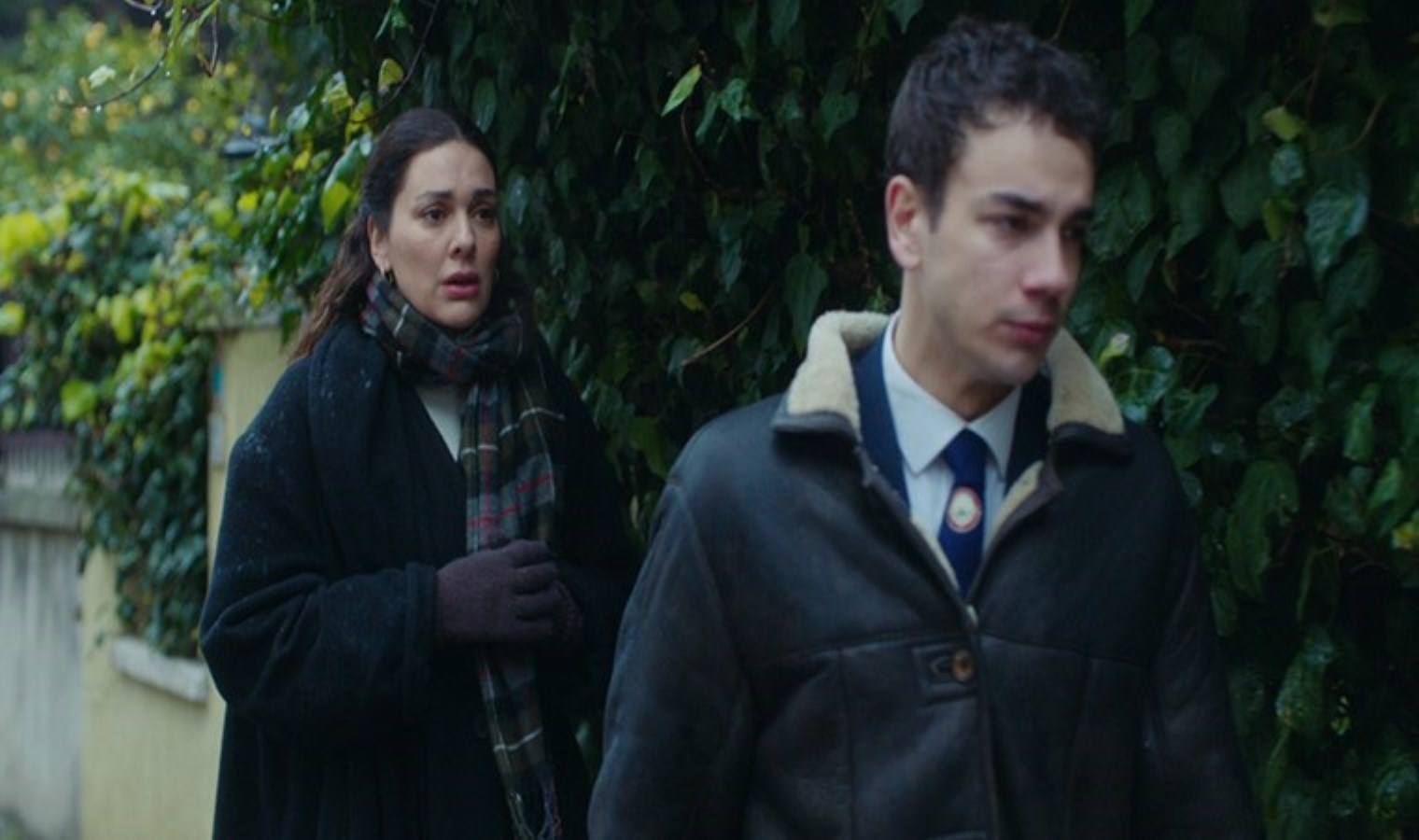 Annem Ankara’da Sezen Aksu’nun Ferdi Tayfur’a ithafen okuduğu ‘Bana Sor’ şarkısı ilk kez yayınlandı