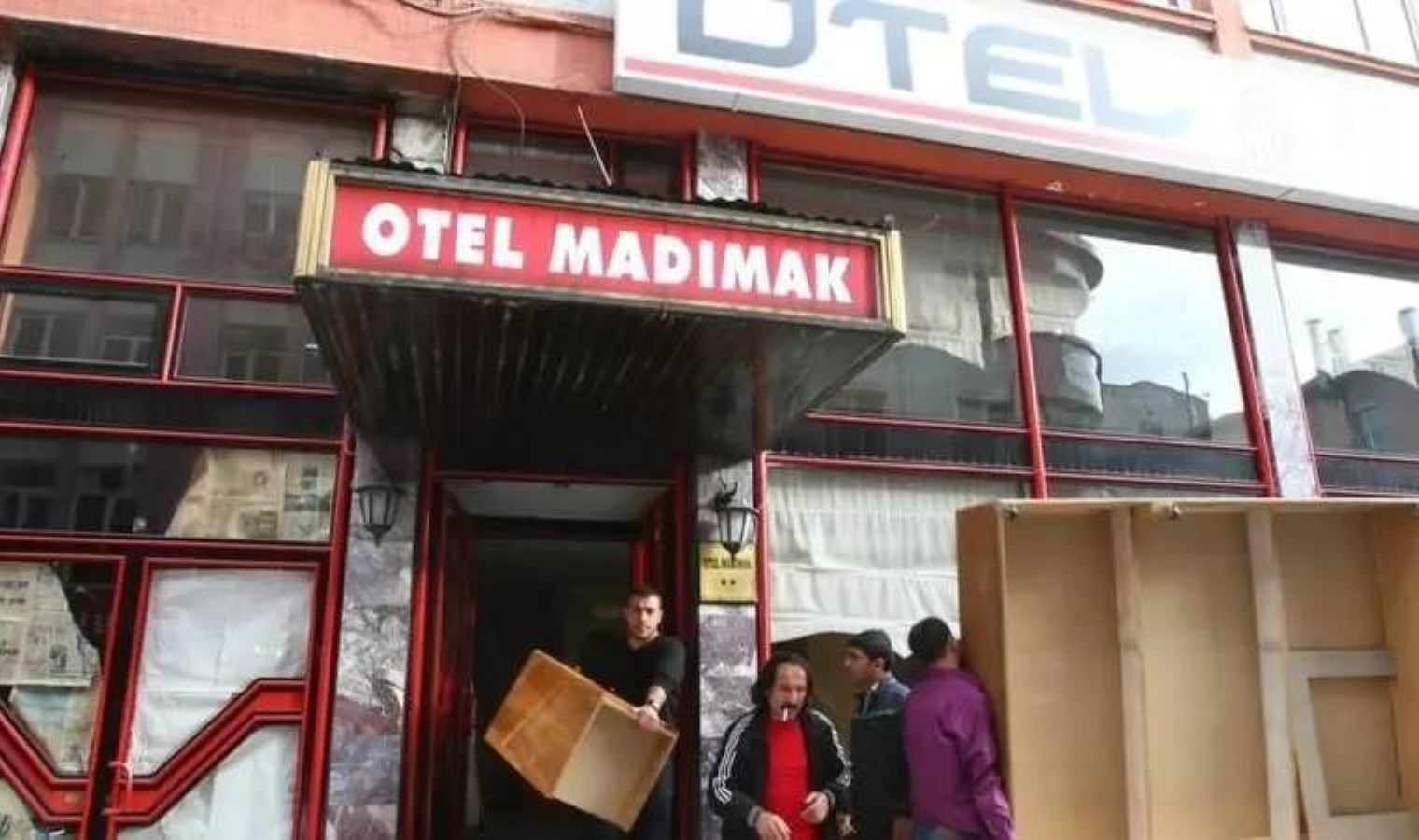 Aysan, Altıok ve Çimen’de ortak açıklama: ‘AYM barbarları sokağa saldı’