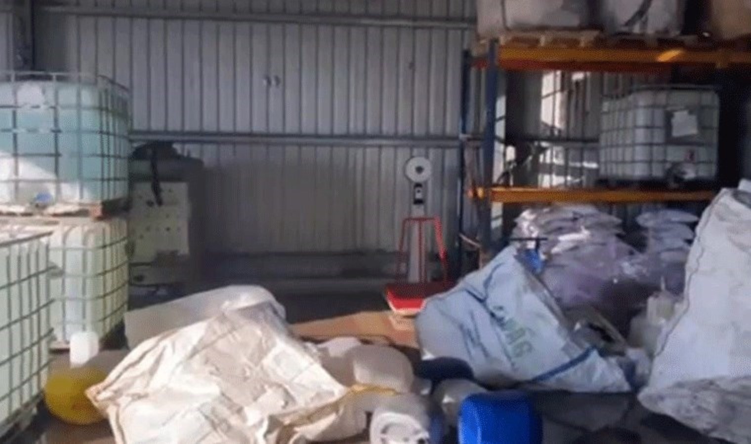 Bakan Yerlikaya açıkladı… 4 ilde ‘sahte içki’ operasyonu: 26 gözaltı