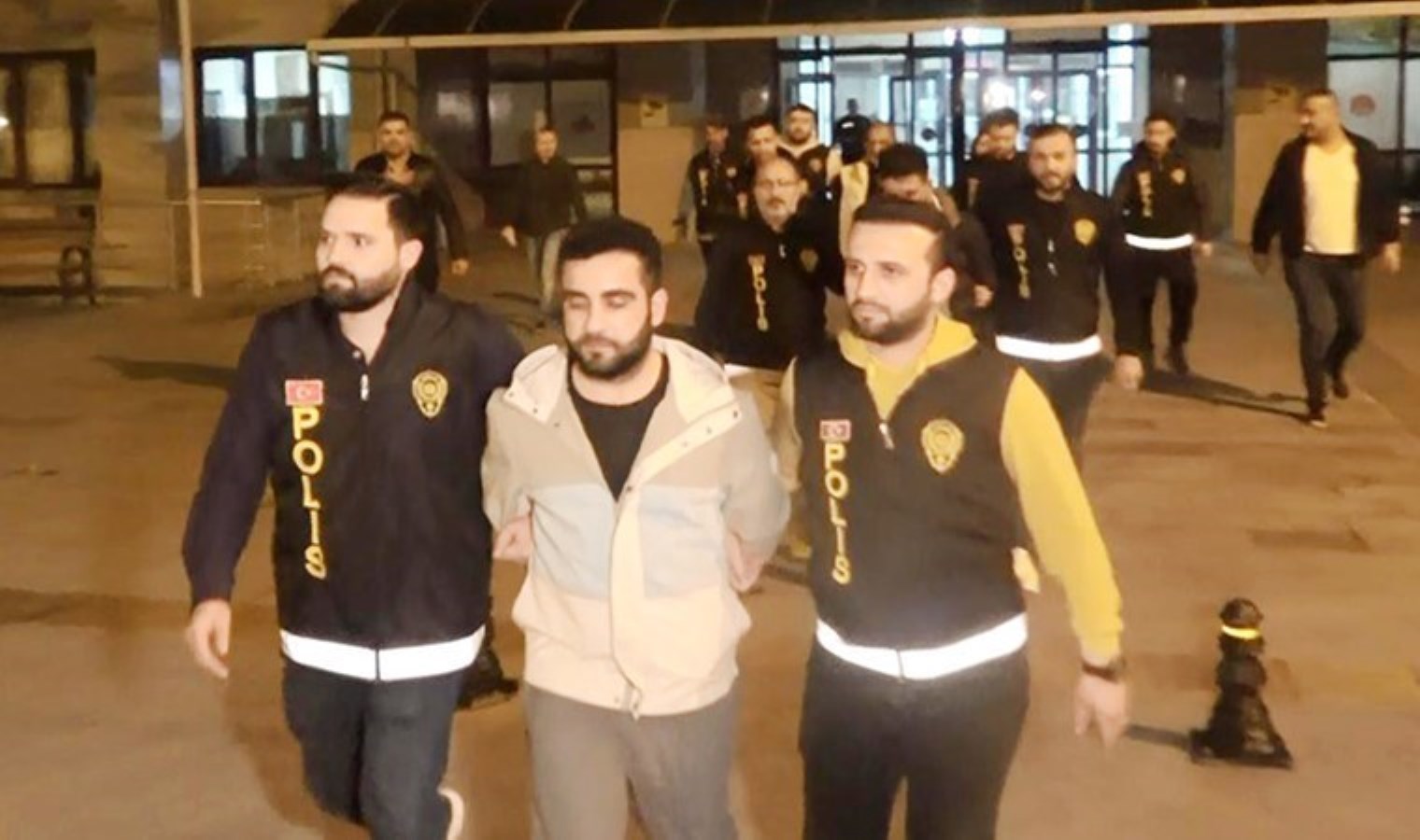 Başı gövdesinden ayrılmış halde ölü bulunmuştu: Gözaltına alınan 10 kişiden 4’ü tutuklandı