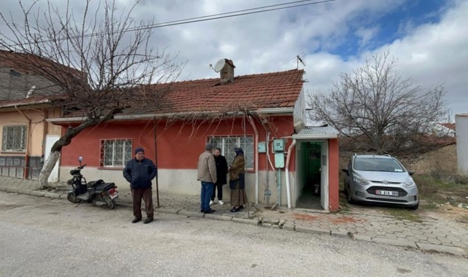 Bir hafta önce hayatını kaybetti… Bedeninin bir kısmını fareler yedi