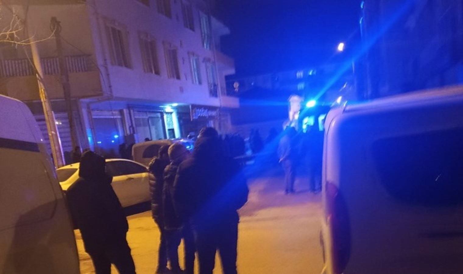 Bir polis intiharı daha: Beylik tabancasıyla yaşamına son verdi