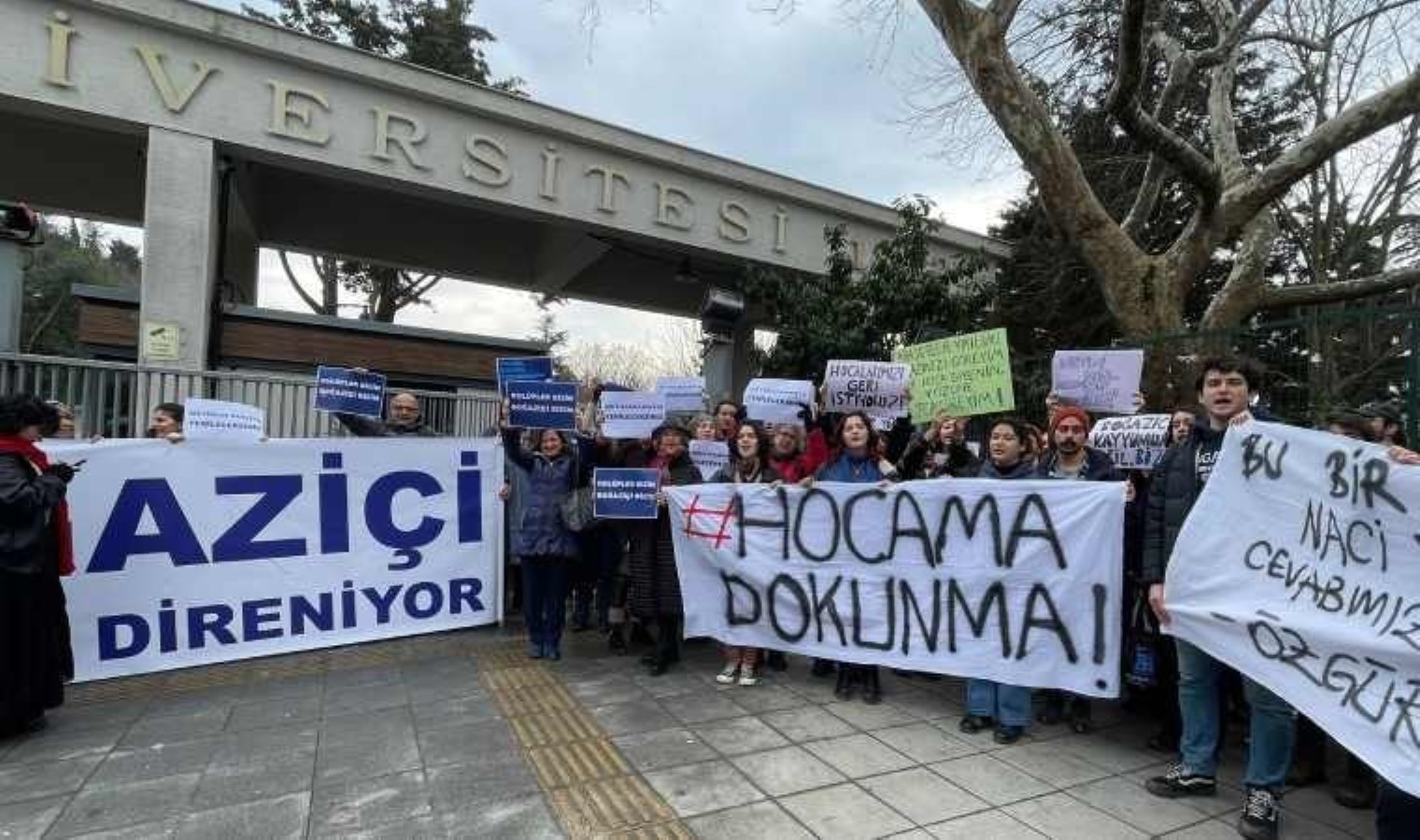 Boğaziçi Üniversitesi ayakta: ‘Bir fincan kahveye yenileceksiniz’