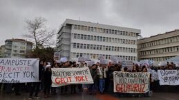 Boğaziçi’nde kahve zinciri şubesinin açılmasını protesto eden öğrencilere uzaklaştırma: AYM kararını yok saydılar