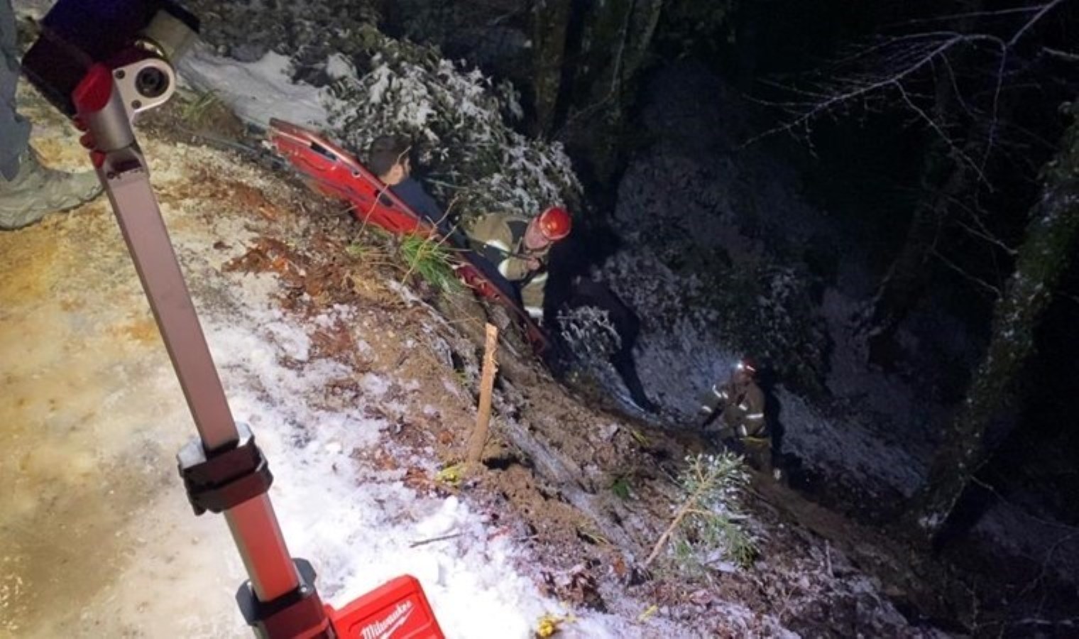 Bursa’da otomobil uçuruma yuvarlandı: 2’si ağır 5 yaralı