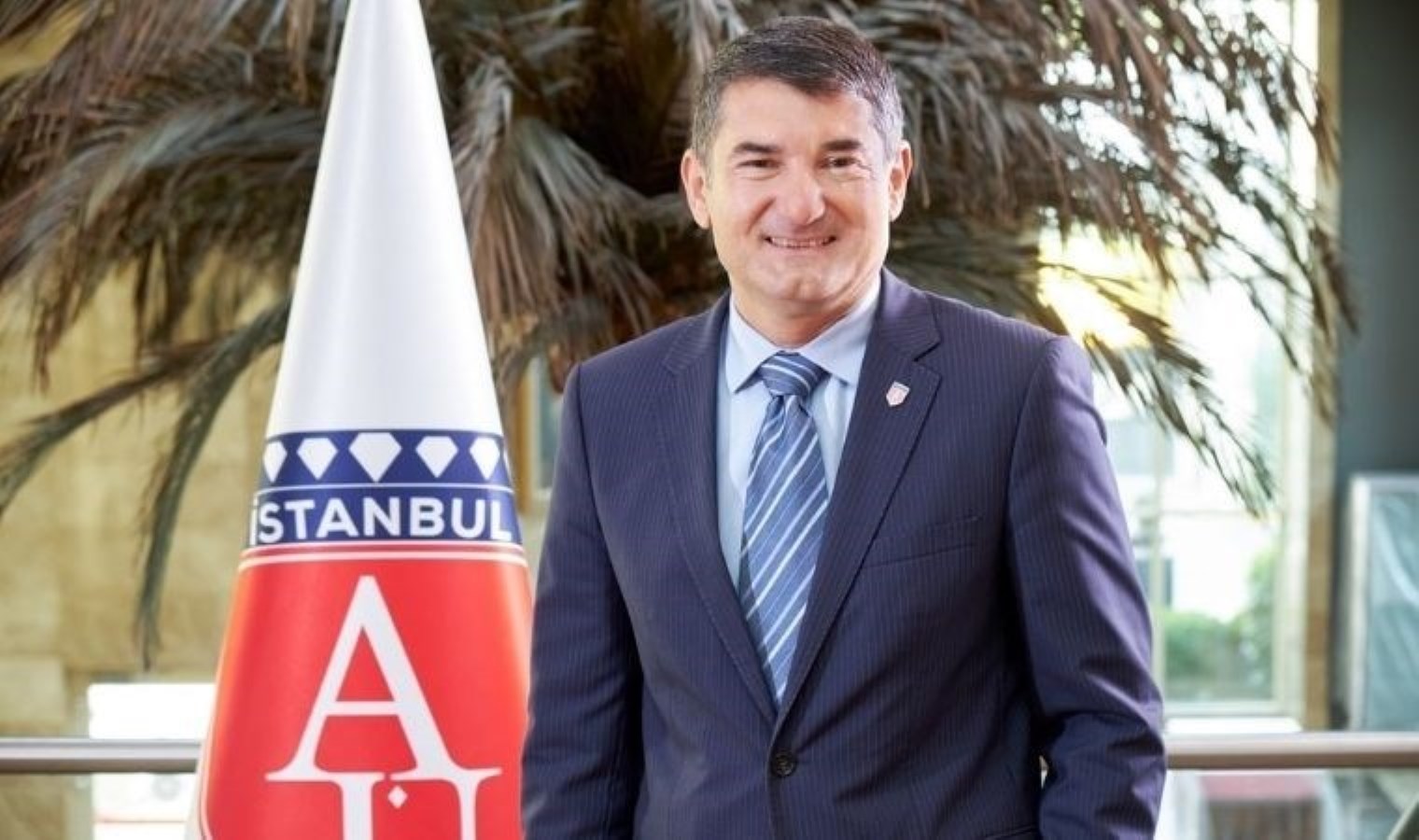 Çağrı Erhan kimdir? Prof. Dr. Çağrı Erhan kaç yaşında, nereli? Cumhurbaşkanı Başdanışmanı olan Prof. Dr. Çağrı Erhan’ın kariyeri
