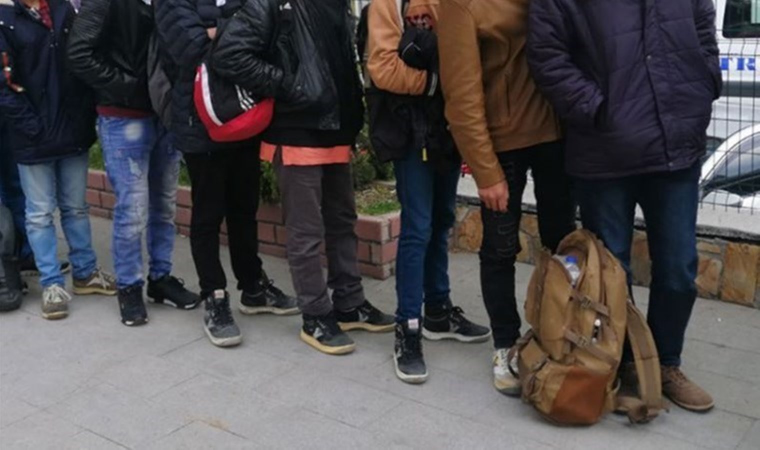 Çanakkale’de 13 düzensiz göçmen yakalandı