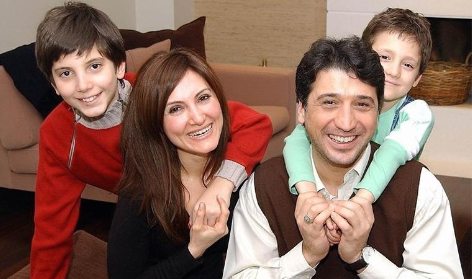 Cem Davran eşiyle tanışma hikayesini anlattı: ‘Eşimi görünce işte evleneceğim kız dedim’