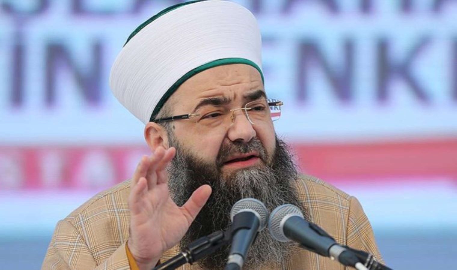 CHP’den ‘Cübbeli Ahmet’ hakkında suç duyurusu: Cumhuriyet savcıları göreve!