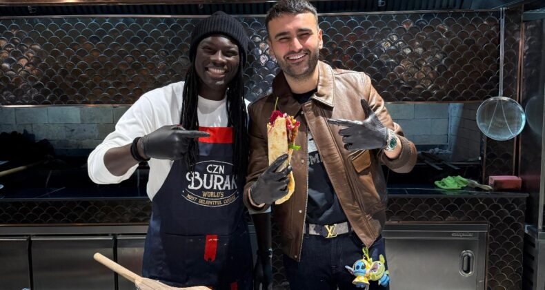 CZN Burak, Bafetimbi Gomis ile mutfağa girdi