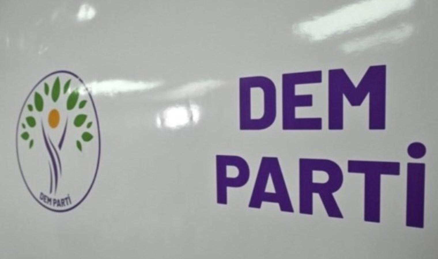 DEM Parti’den Suriye açıklaması: ‘Sivillere yönelik gerçekleşen katliamları kınıyoruz’