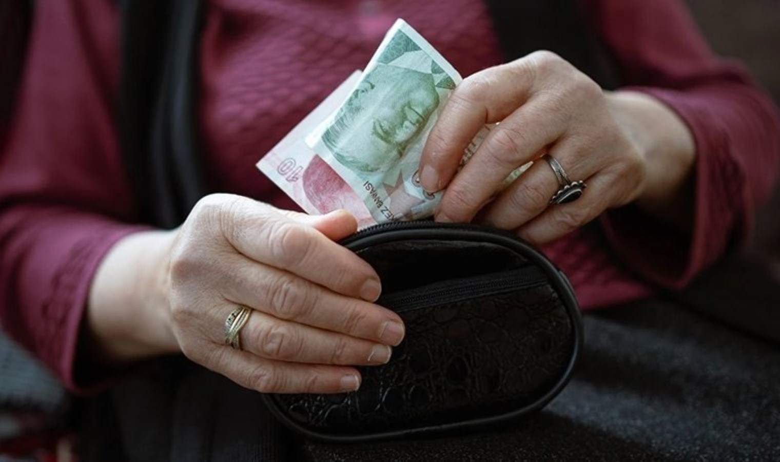 Dikkat çeken araştırma: Türkiye’deki emekli maaşları dünyanın geri kalanına kıyasla ne durumda?