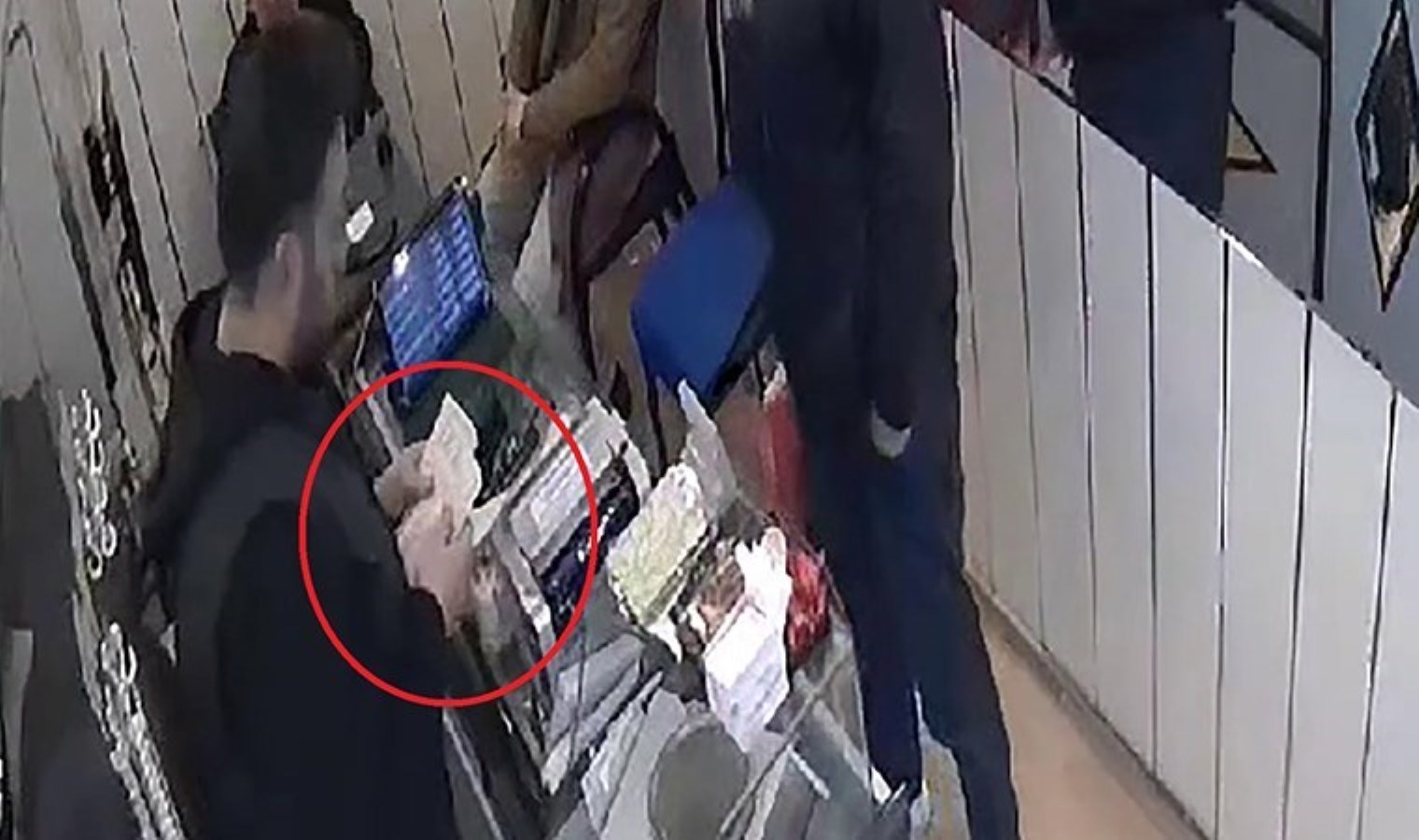 Erzurum’da ‘sahte altın’ vurgunu: Kaldığı otelde yakalandı