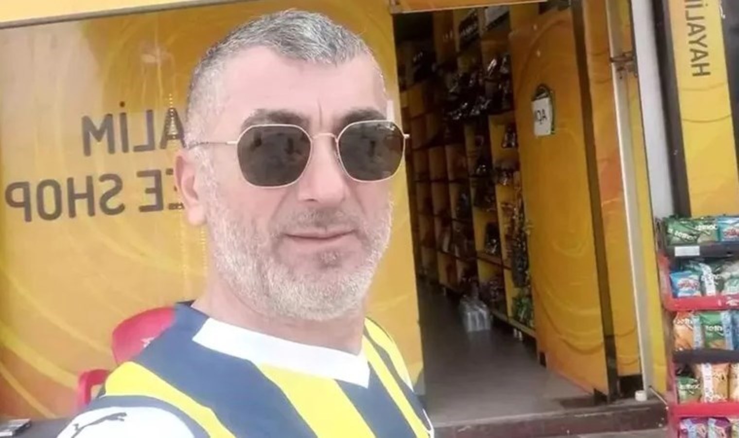 Galatasaray-Fenerbahçe kavgası can aldı! Düzce’de korkunç cinayet: Silahla vurulan büfe sahibi öldü