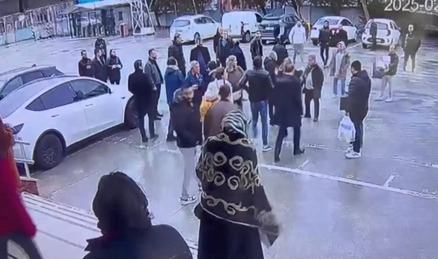 Görüntüler gündem olmuştu… Site toplantısındaki silahlı kavgada yeni gelişme: Şüpheli adliyeye sevk edildi